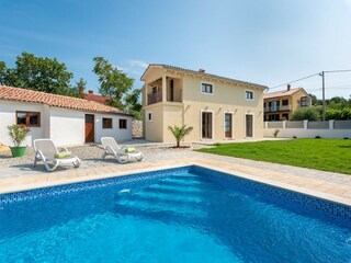 Maison de vacances Raša Enregistrement extérieur 7