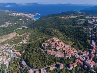 Ferienhaus Raša Umgebung 29