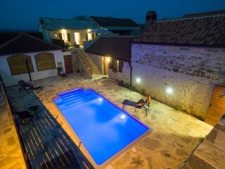 Vakantiehuis Zapužane Buitenaudio-opname 8
