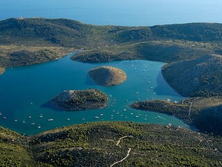 Holiday house Veli Rat Environment 19