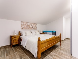 Holiday house Dicmo Features 20
