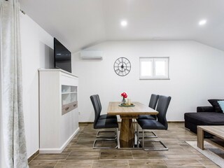 Casa de vacaciones Dicmo Características 18