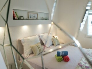 Apartment Arbanija Features 23