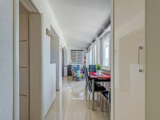 Apartment Arbanija Ausstattung 20