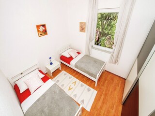 Holiday house Polača Features 28