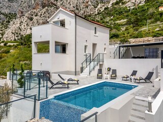 Villa Drasnice Outdoor Recording 5
