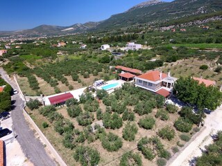Villa Kaštel Lukšić Environment 33