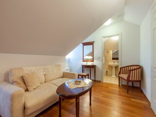 Villa Sumartin Kenmerken 20