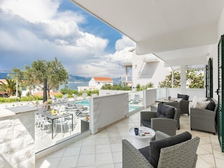 Appartement Arbanija Buitenaudio-opname 8