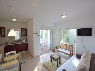 Apartment Mandre Features 17