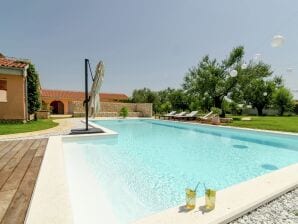 Villa moderne à Prkos avec piscine privée - Skabrnja - image1