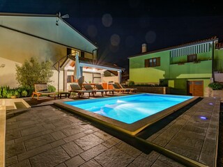 Appartement Cerovlje Buitenaudio-opname 8