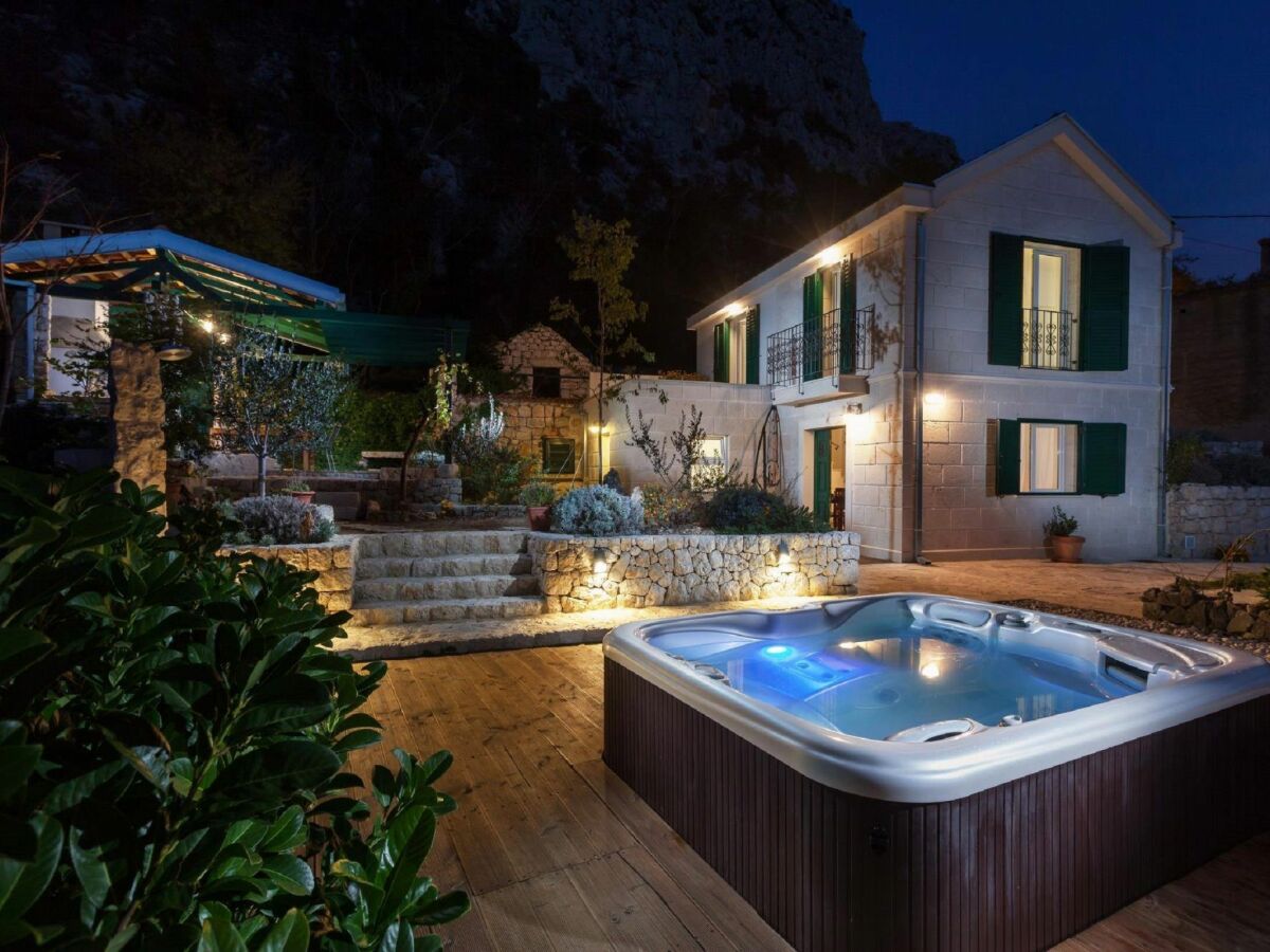 Casa per le vacanze Makarska Registrazione all'aperto 1