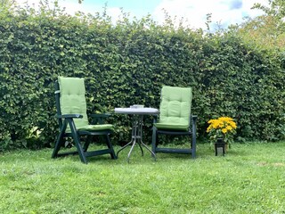 Liegewiese vor der Wohnung