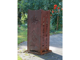 Feuertonne im Garten