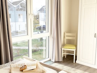 Schlafzimmer 1 OG - andere Seitenansicht