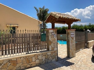 Ferienhaus Campofelice di Roccella Außenaufnahme 3
