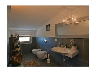 Ensuite Badezimmer erster Stock