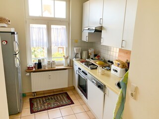 geräumige Küche