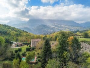 Casa per le vacanze Casale con piscina immerso in un parco alberato - Amanda - image1