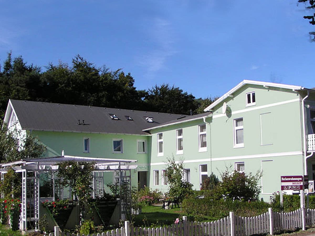 Ferienwohnungen Haus "Silvia"