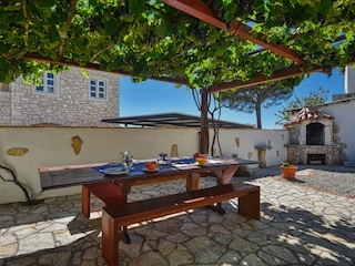 Villa Kastelir Buitenaudio-opname 4