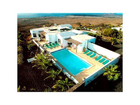 Villa Ahora Mismo