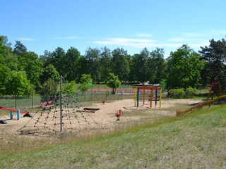 Spielplatz des Ferienzentrums