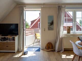 Balkon mit Morgen-und Mittagsonne