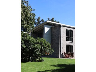 Südfenster mit Balkon in Westausrichtung