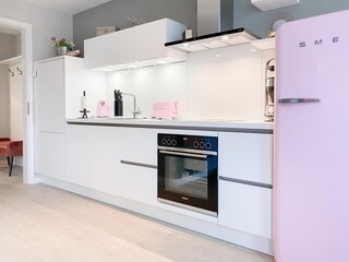 großer Kühlschrank mit Gefrierfach