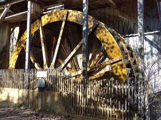 In Kiefersfelden größtes Wasserrad Bayerns