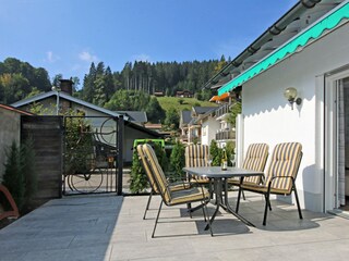 Terrasse Zugang vom Schwimmbad