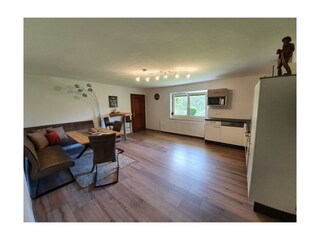 8DB5F3A2-5D50-48E5-BE26-592C872A539D