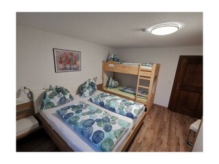 40842F29-CA0A-4B75-AE8C-AA196FC44B7D