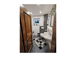 9080A88E-7970-42D4-9D22-9236637C4787