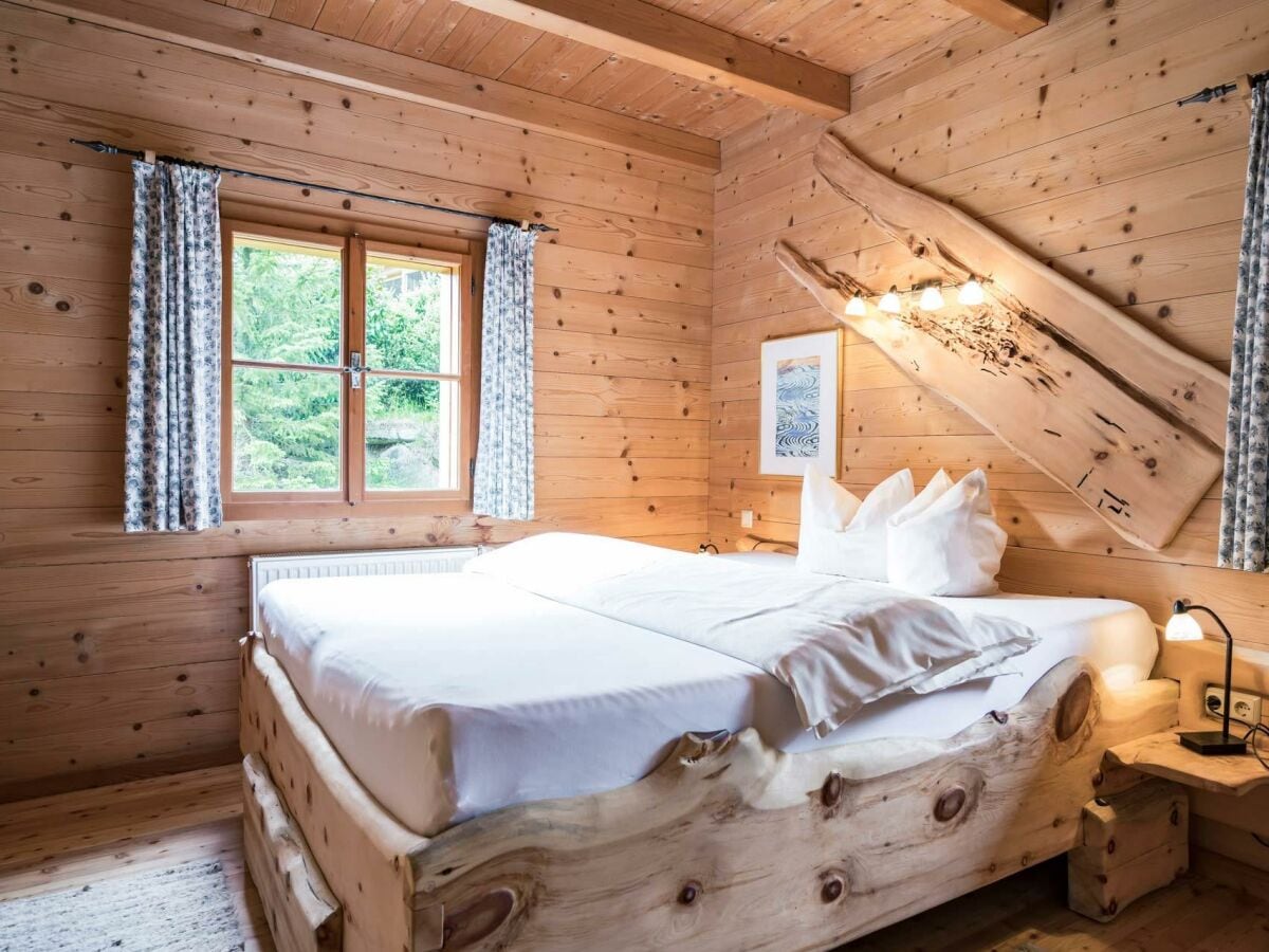 13_Premium-Chalet_Schlafzimmer