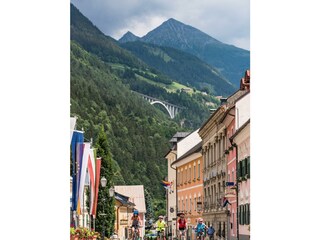 entlang_des_glockner-radweges_faehrt_man_auch_durc