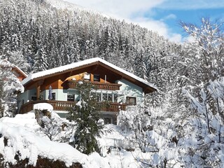 Haus Anna Zechner im Winter