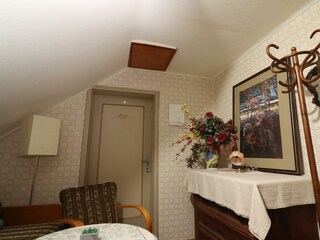 DG Zimmer orange Burgi