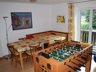 1. OG Wohnzimmer Esstisch