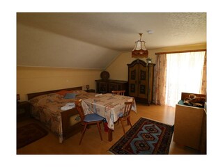 1_OG_ Zimmer rustikal