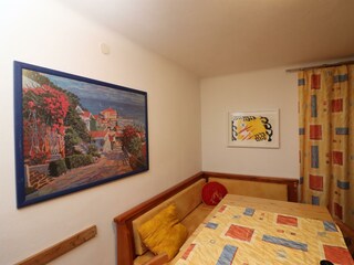 1. OG Wohnzimmer Esstisch