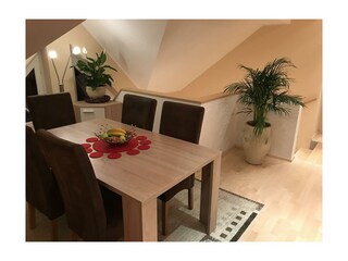 Apartment_Tinney_Esstbereich