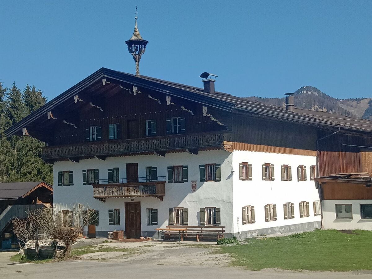 Kaiserwinkl. Kössen, Bichlach_Bauernhaus Hechenbic