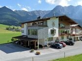 Hotel Garni Tirol - Sommerurlaub in Walchsee