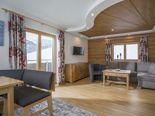 Chalet_Strobl_Amberg_28_Walchsee_Wohnzimmer