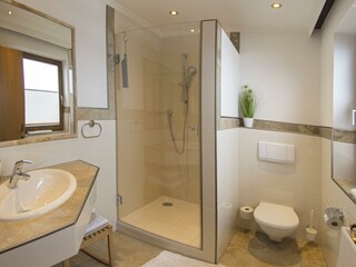 Appartement 3 - Badezimmer