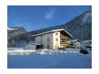Haus Bergblick Winteransicht