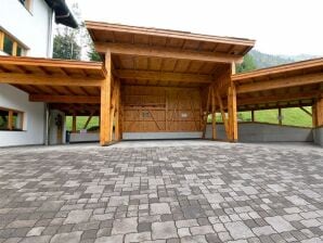 DZ mit Dusche, WC, TV, Balkon mit Bergblick